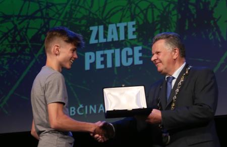 ZLATA PETICA 46 FOTO LJUBO VUKELIČ